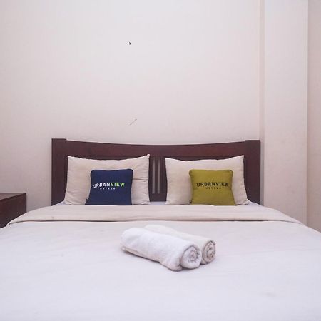 Urbanview Hotel Pondok Anggun Yogyakarta By Reddoorz Maguwo Exterior foto