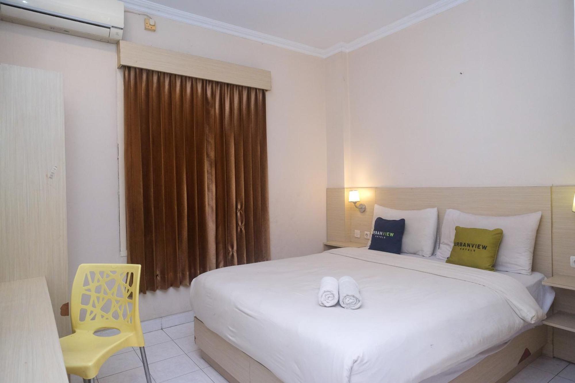 Urbanview Hotel Pondok Anggun Yogyakarta By Reddoorz Maguwo Exterior foto
